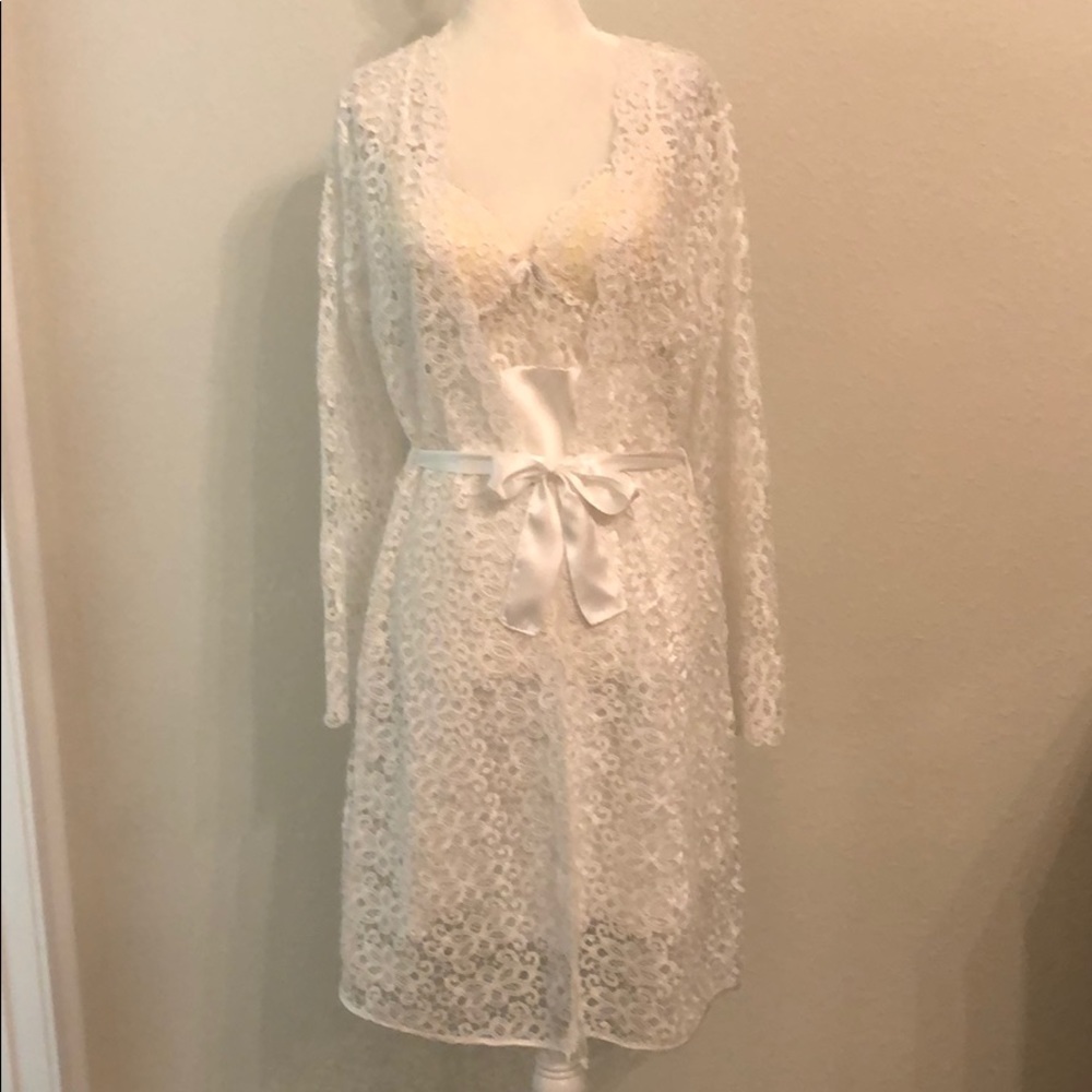 Lingerie Set of 2 in Ivory robe and dress
